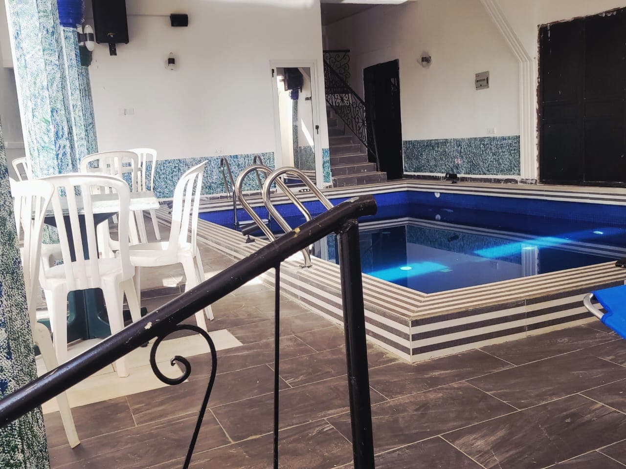 Comfort Lodge Swimming Pool